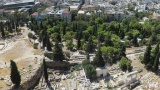 Το Αρχαίο Θέατρο του Διονύσου και το Παρακείμενο εν αστει Ασκληπιείον: Ίαση και Λατρεία